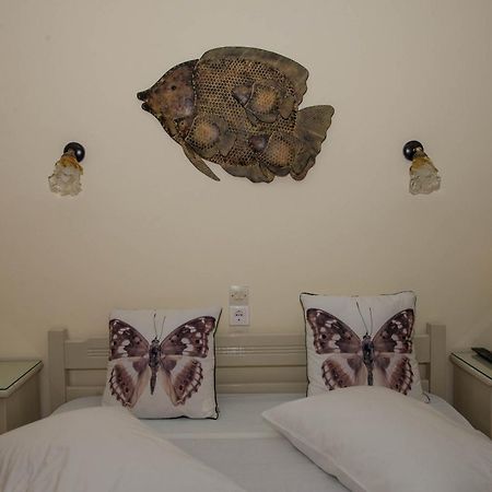 Matrona Apartments Poros Town Extérieur photo