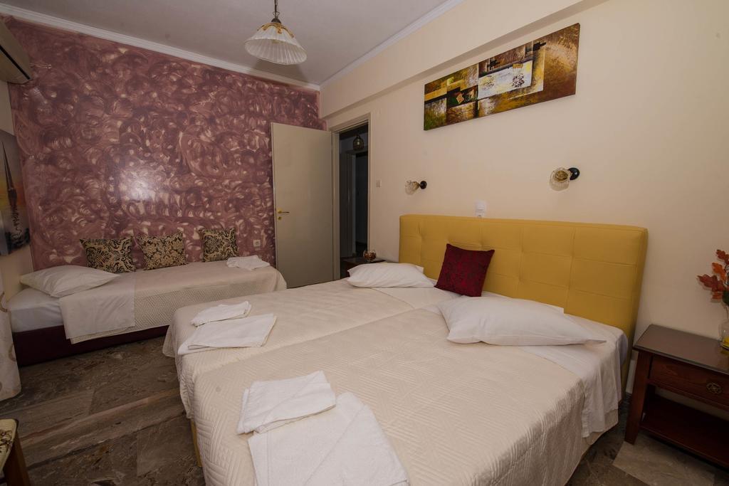 Matrona Apartments Poros Town Extérieur photo